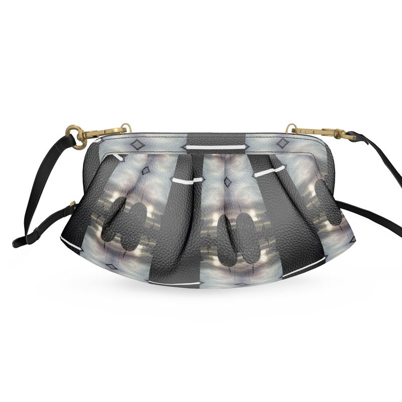 Ring Work Pleated Soft Frame Bag